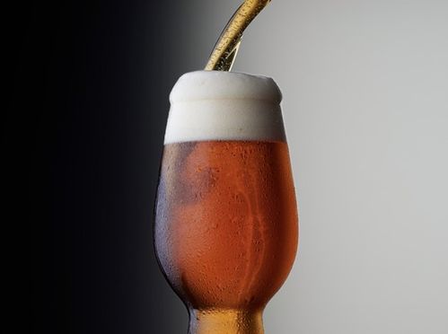 全球最大啤酒公司百威英博研發(fā)無酒精大麻飲料，烈酒甜味探索新賽道